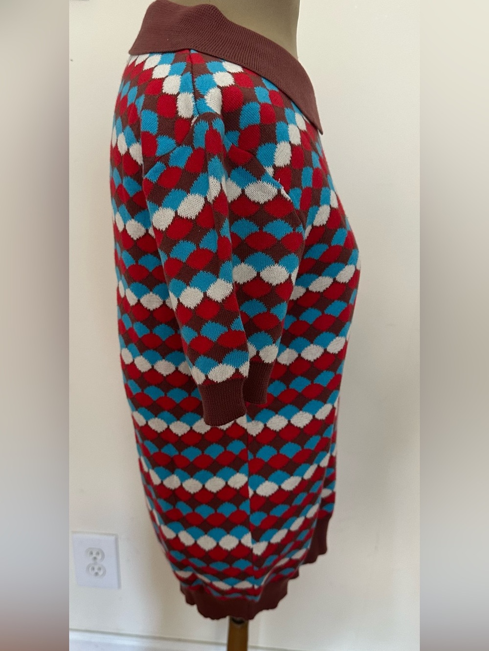 OxKnit Short-Sleeve Scoop-Collar Knit Sweater in Red, Blue & White 100% Cotton - Picture 4 of 9
